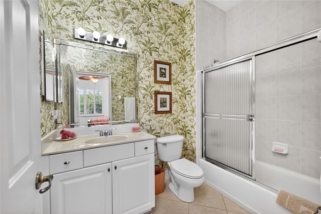 For Sale: $935,000 (4 beds, 4 baths, 2823 Square Feet)