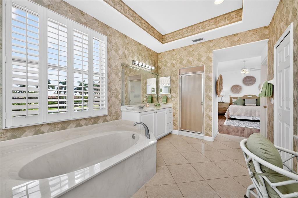 For Sale: $935,000 (4 beds, 4 baths, 2823 Square Feet)