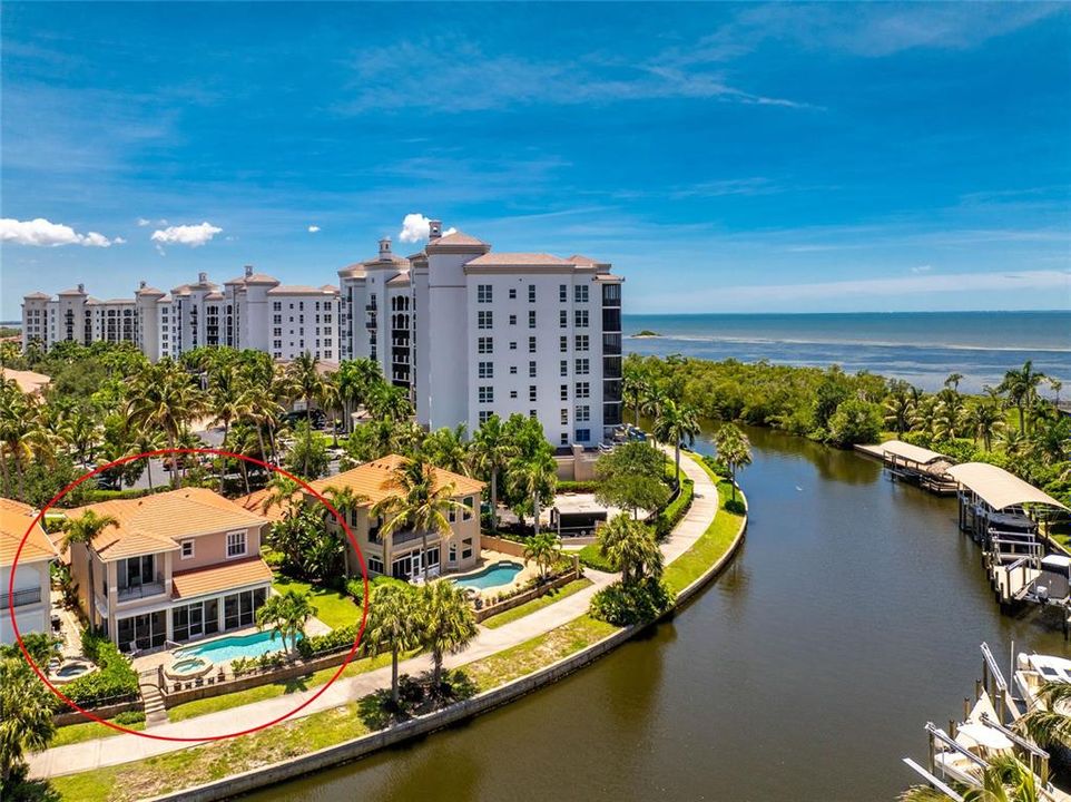 For Sale: $935,000 (4 beds, 4 baths, 2823 Square Feet)