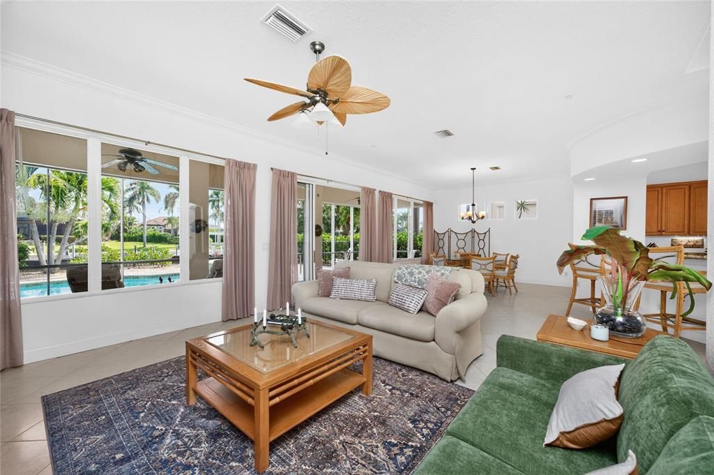 For Sale: $935,000 (4 beds, 4 baths, 2823 Square Feet)
