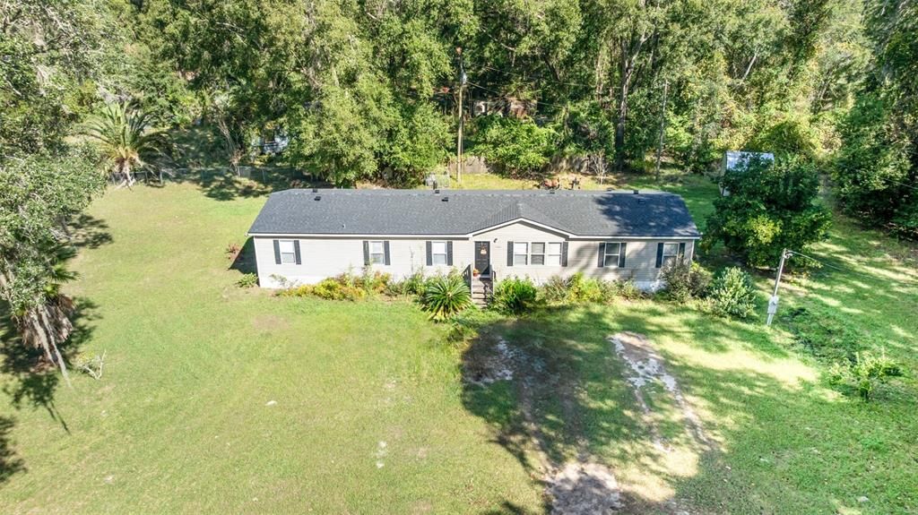 For Sale: $235,000 (5 beds, 3 baths, 1976 Square Feet)