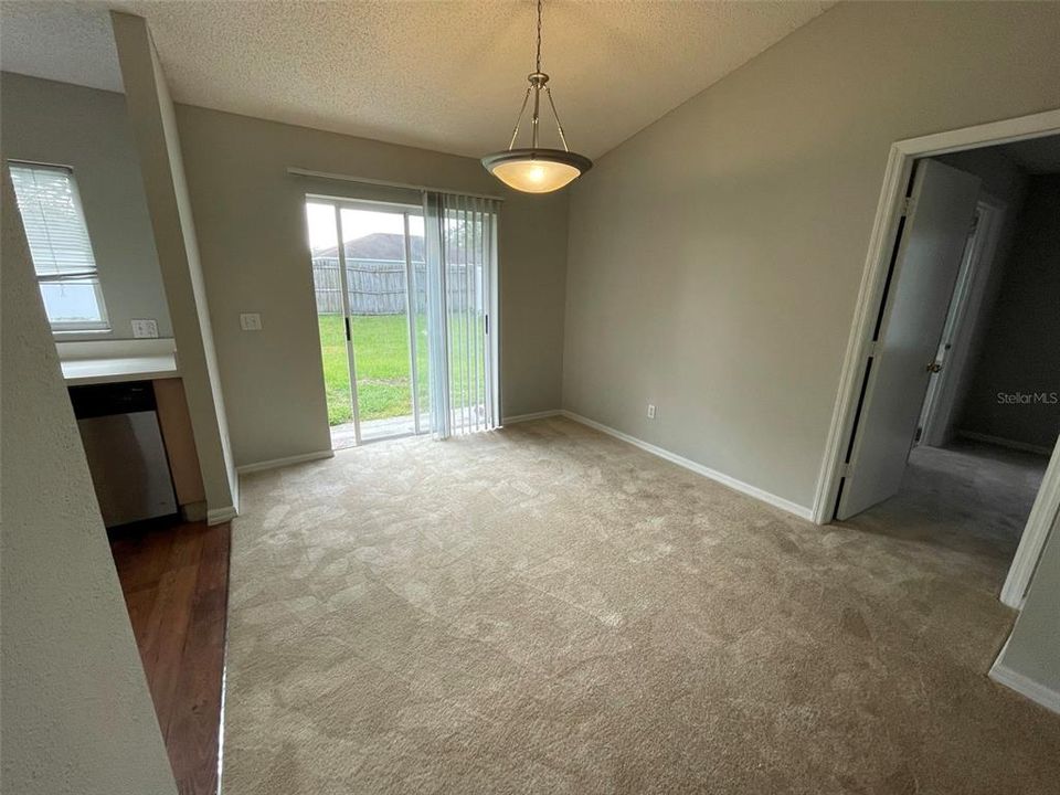 В аренду: $1,850 (3 спален, 2 ванн, 1234 Квадратных фут)