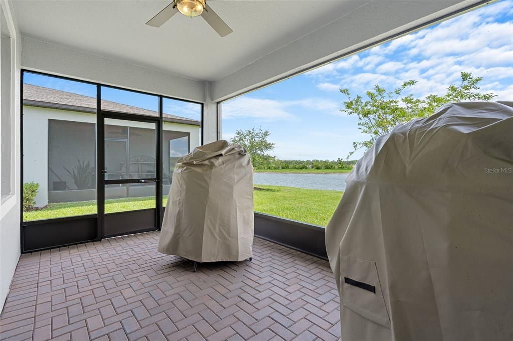En Venta: $356,900 (3 camas, 2 baños, 1968 Pies cuadrados)