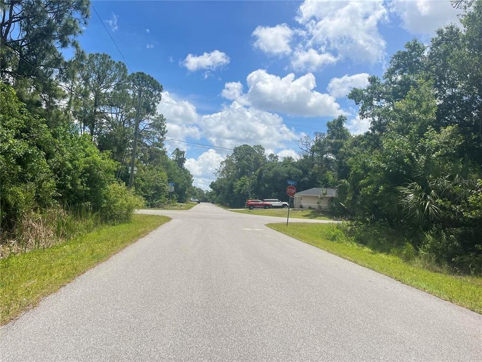 待售: $16,900 (0.24 acres)