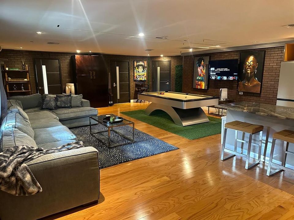 For Sale: $1,200,000 (0 beds, 0 baths, 4688 Square Feet)