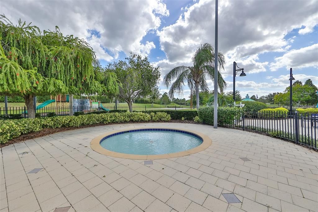 En Venta: $646,523 (5 camas, 3 baños, 2976 Pies cuadrados)