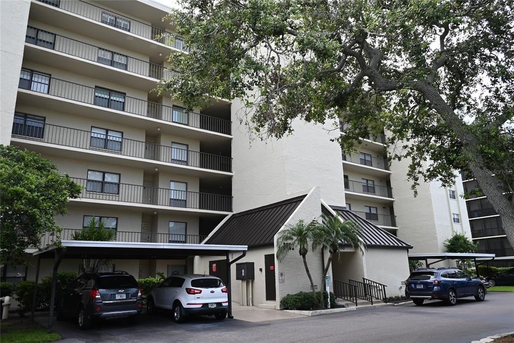 For Rent: $1,800 (2 beds, 2 baths, 1165 Square Feet)