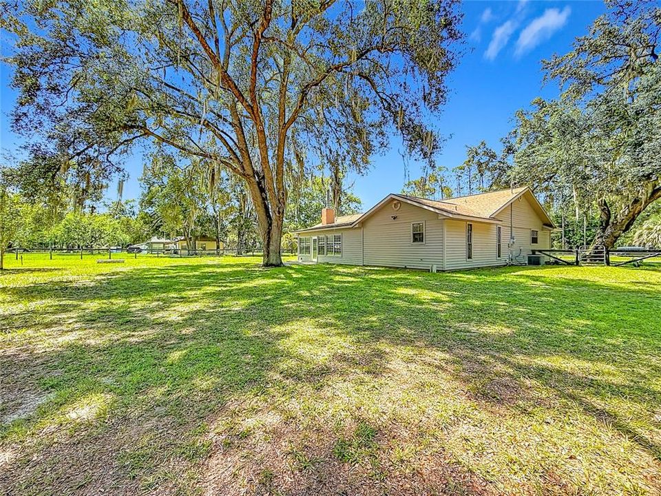 For Sale: $429,000 (3 beds, 2 baths, 2178 Square Feet)