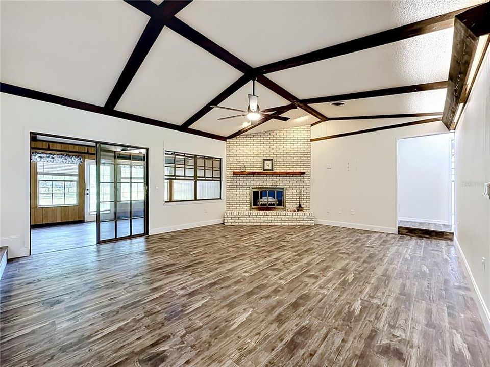 For Sale: $429,000 (3 beds, 2 baths, 2178 Square Feet)