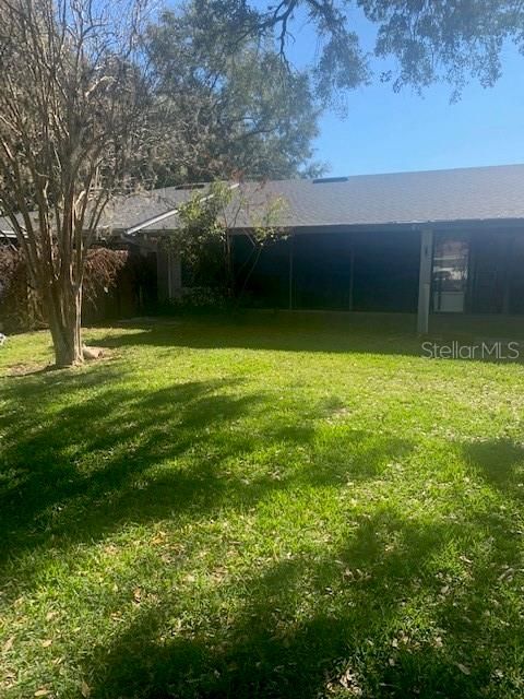 For Rent: $1,650 (3 beds, 2 baths, 1017 Square Feet)