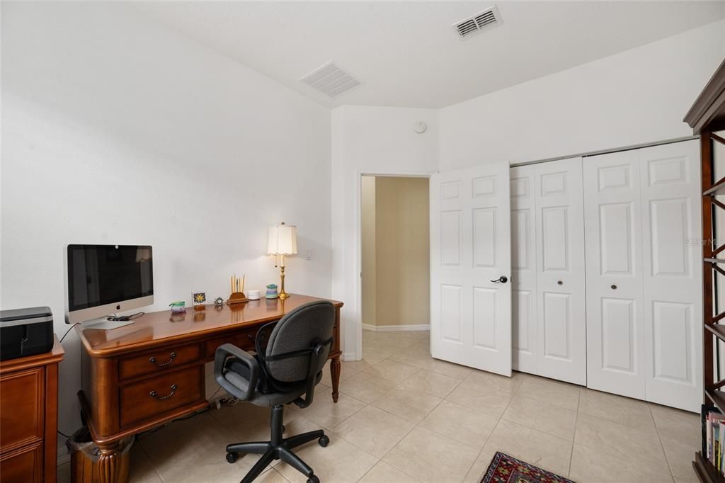 For Sale: $339,900 (3 beds, 2 baths, 2010 Square Feet)