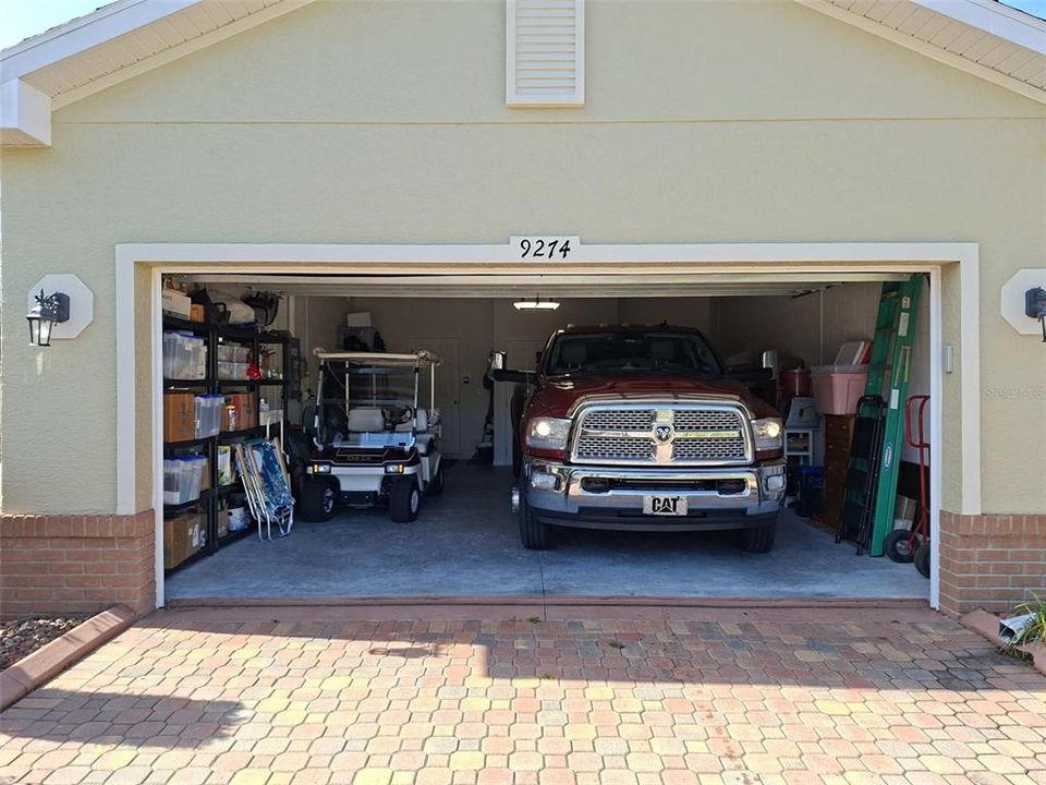 For Sale: $339,900 (3 beds, 2 baths, 2010 Square Feet)
