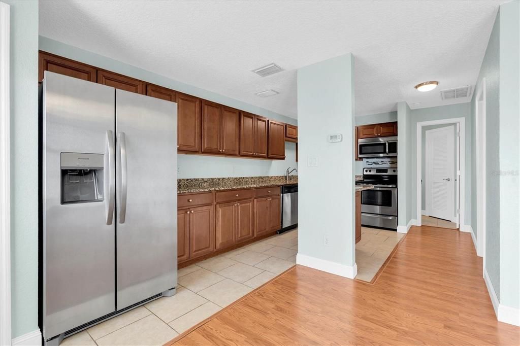 En Venta: $285,000 (1 camas, 1 baños, 694 Pies cuadrados)