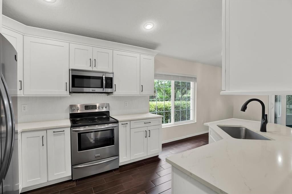 For Sale: $375,000 (3 beds, 2 baths, 1536 Square Feet)