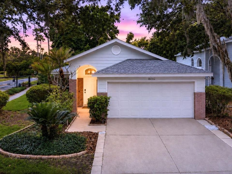 For Sale: $375,000 (3 beds, 2 baths, 1536 Square Feet)