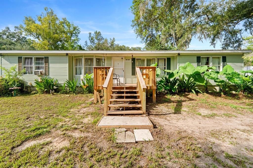 На продажу: $299,999 (3 спален, 2 ванн, 1593 Квадратных фут)