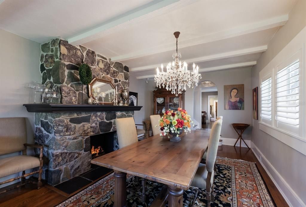 For Sale: $4,100,000 (4 beds, 3 baths, 4857 Square Feet)
