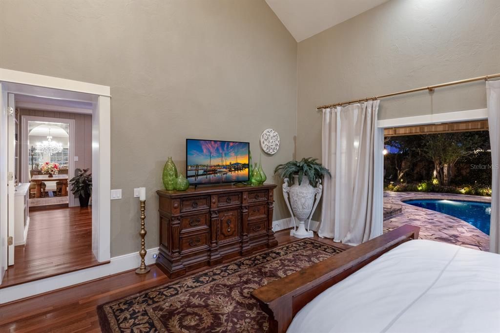 For Sale: $4,100,000 (4 beds, 3 baths, 4857 Square Feet)
