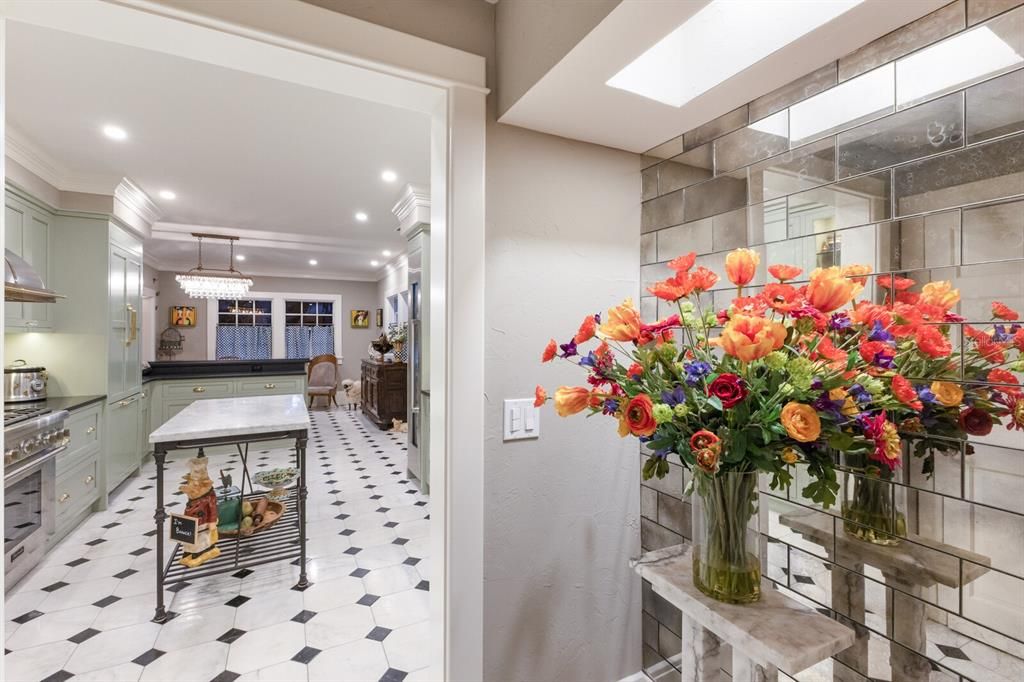For Sale: $4,100,000 (4 beds, 3 baths, 4857 Square Feet)