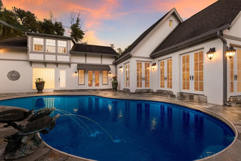 For Sale: $4,100,000 (4 beds, 3 baths, 4857 Square Feet)