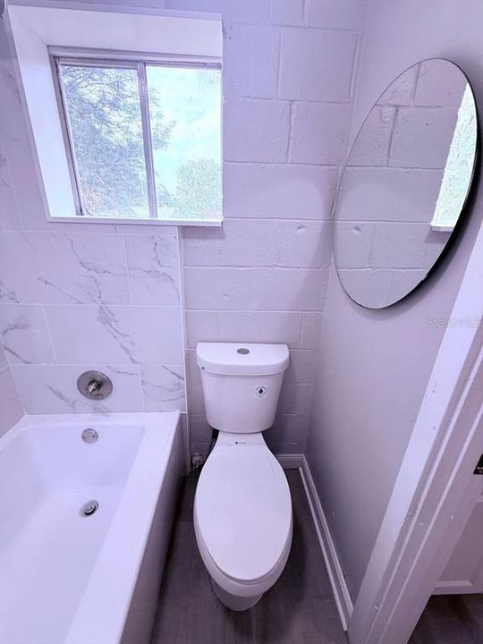 For Rent: $1,175 (2 beds, 1 baths, 676 Square Feet)