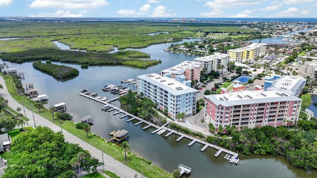 En Venta: $629,000 (3 camas, 2 baños, 1603 Pies cuadrados)