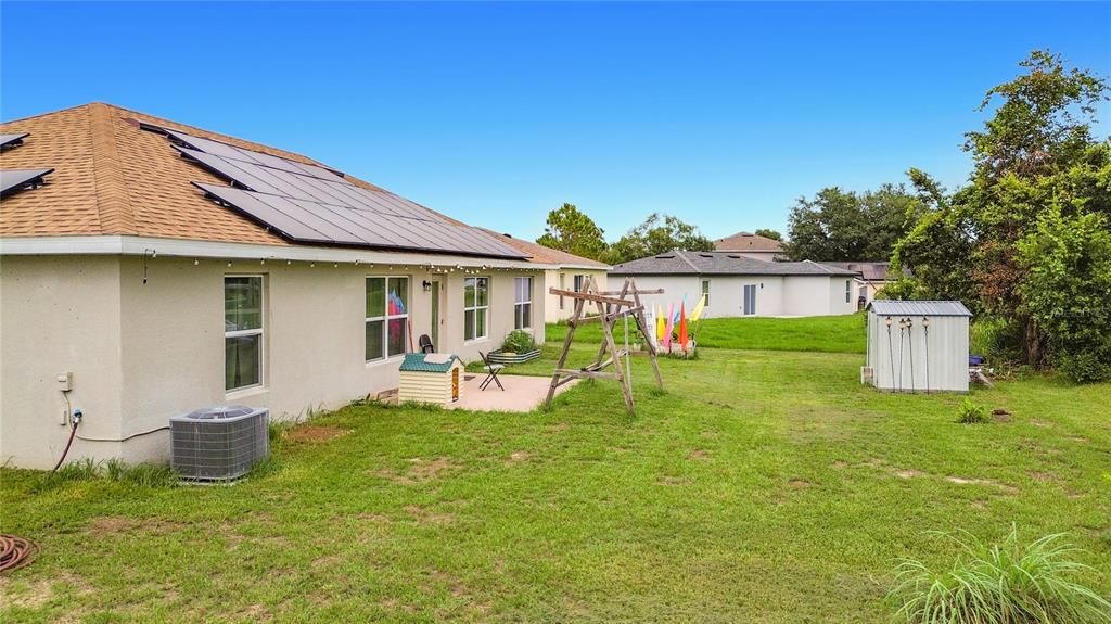 For Sale: $260,000 (4 beds, 2 baths, 1755 Square Feet)