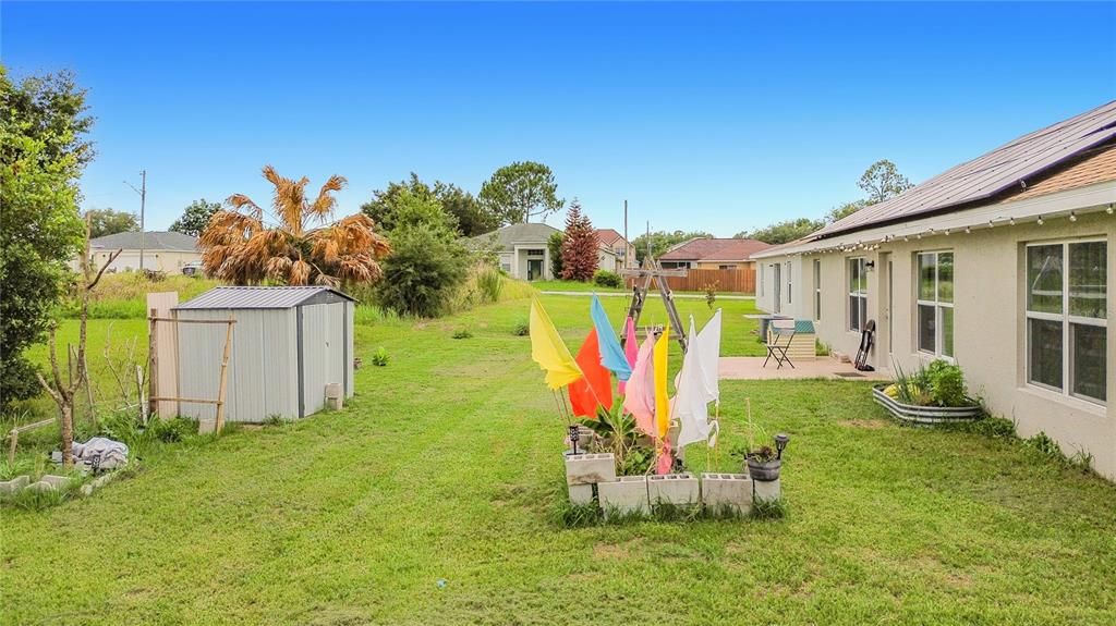 For Sale: $260,000 (4 beds, 2 baths, 1755 Square Feet)