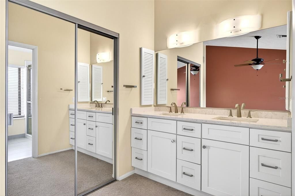 For Sale: $254,900 (2 beds, 2 baths, 1488 Square Feet)