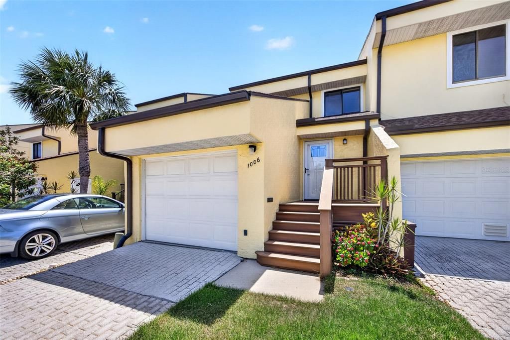 For Sale: $254,900 (2 beds, 2 baths, 1488 Square Feet)