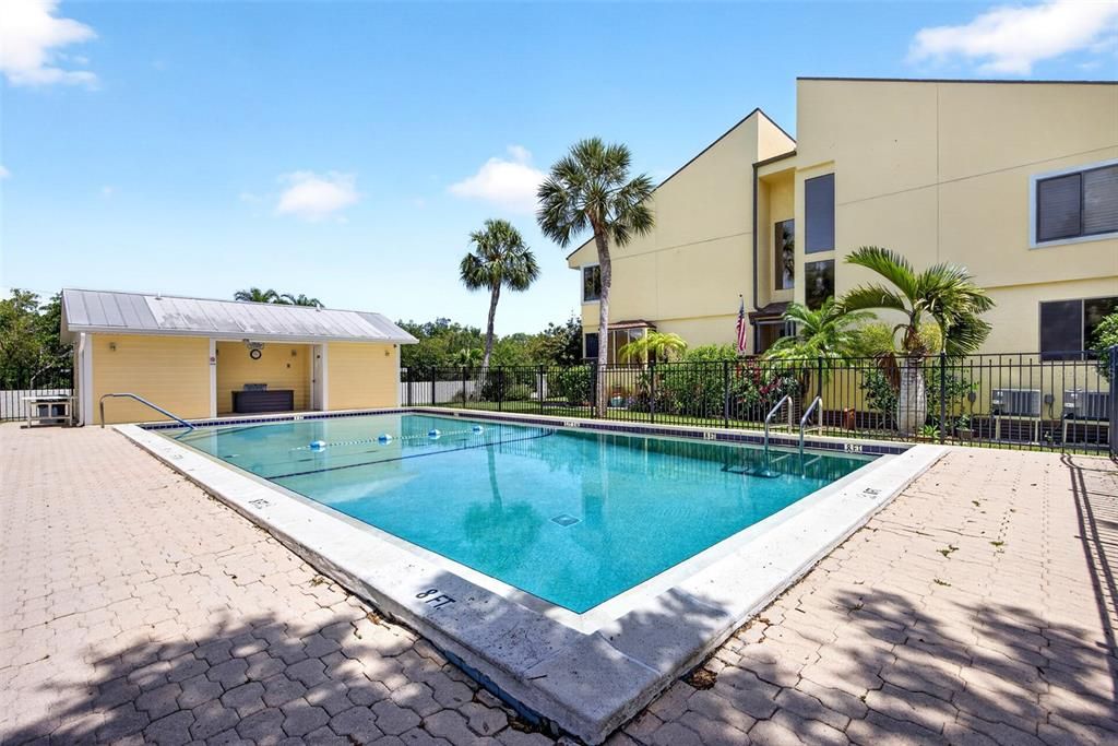 For Sale: $254,900 (2 beds, 2 baths, 1488 Square Feet)