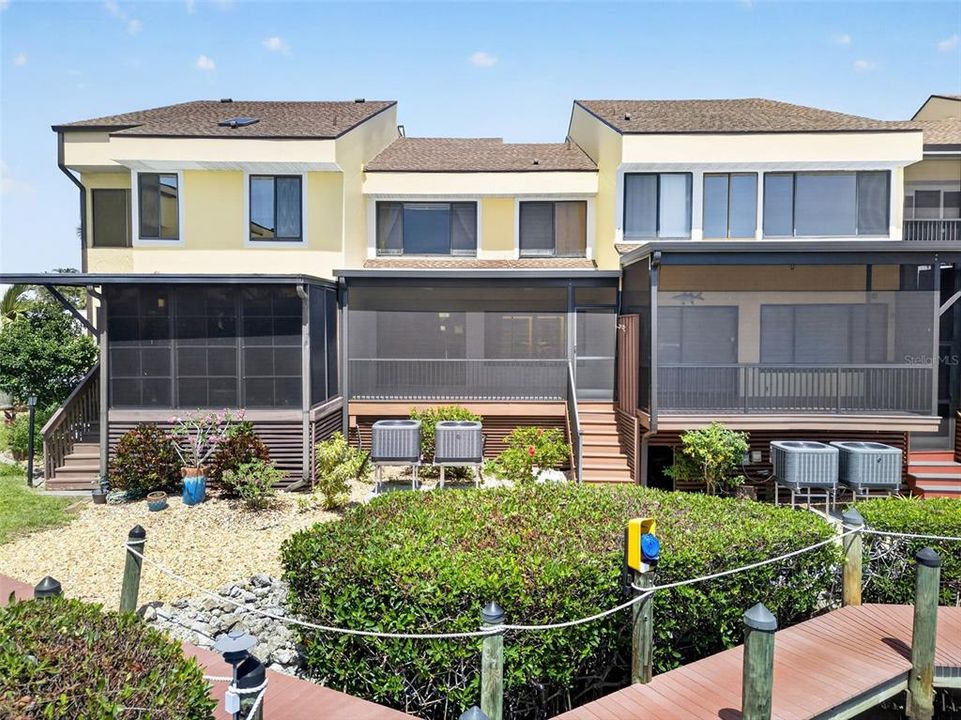 For Sale: $254,900 (2 beds, 2 baths, 1488 Square Feet)