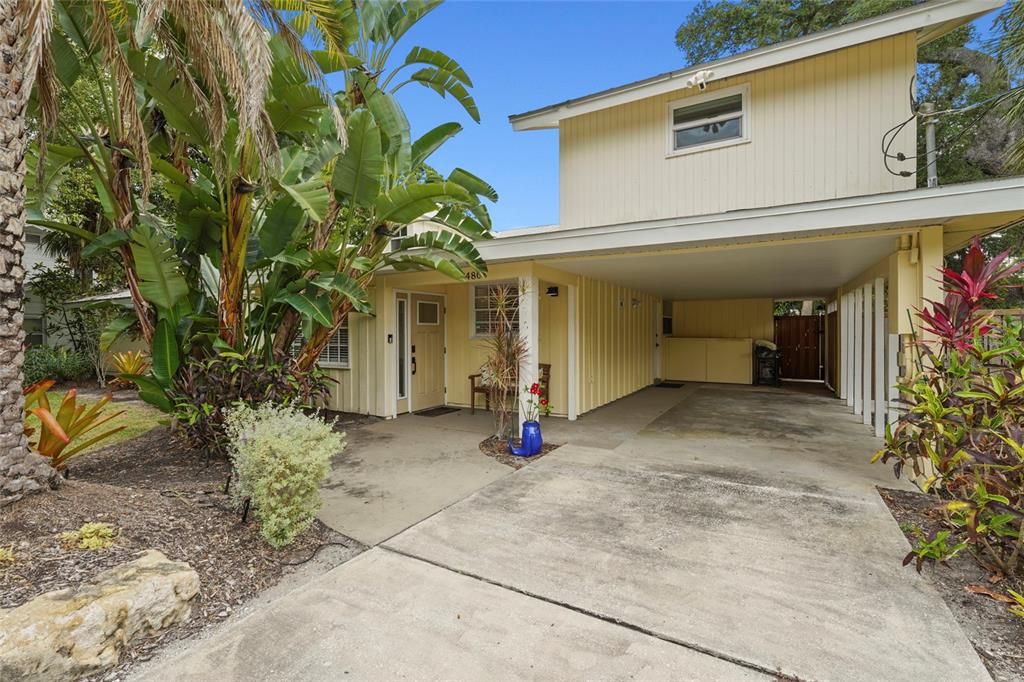 For Sale: $1,450,000 (4 beds, 3 baths, 2421 Square Feet)