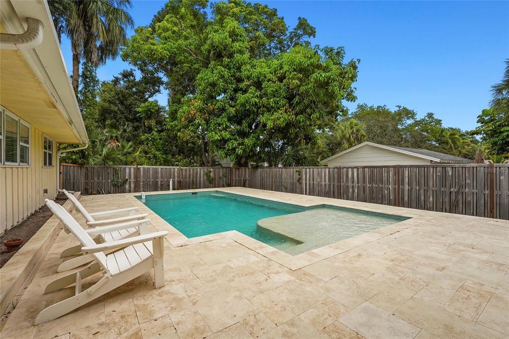 For Sale: $1,450,000 (4 beds, 3 baths, 2421 Square Feet)