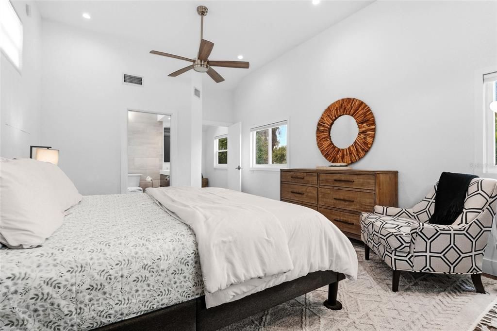 For Sale: $1,450,000 (4 beds, 3 baths, 2421 Square Feet)