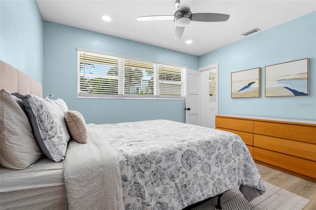 For Sale: $1,450,000 (4 beds, 3 baths, 2421 Square Feet)