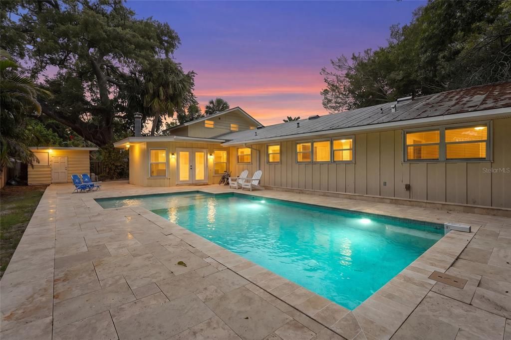 For Sale: $1,450,000 (4 beds, 3 baths, 2421 Square Feet)