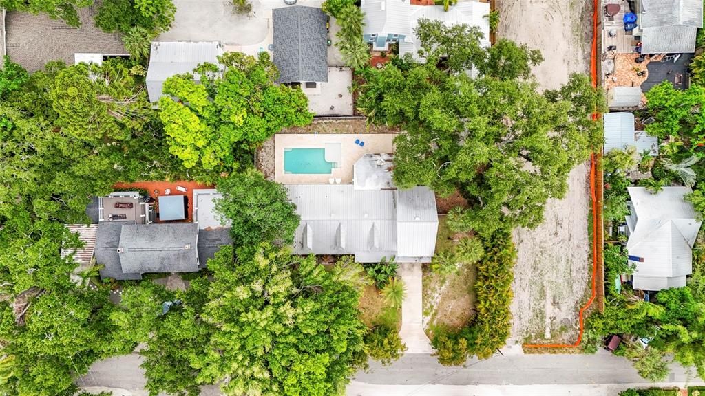 For Sale: $1,450,000 (4 beds, 3 baths, 2421 Square Feet)