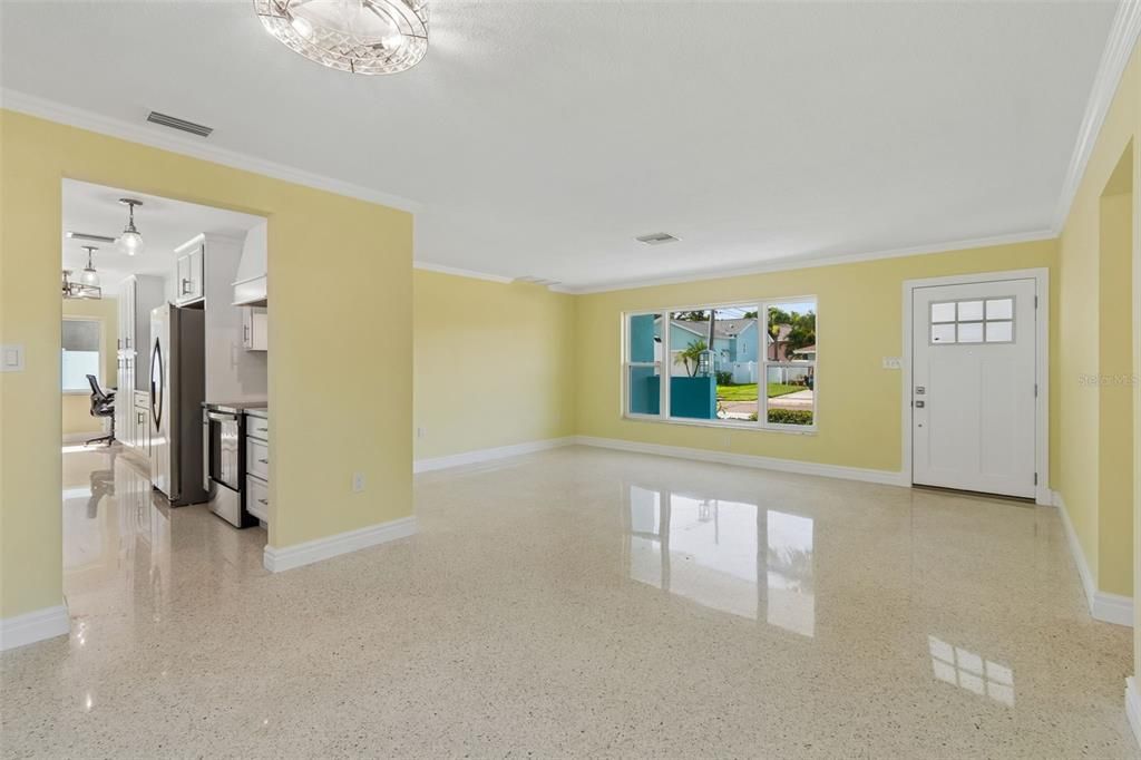 En Venta: $565,000 (2 camas, 2 baños, 1176 Pies cuadrados)