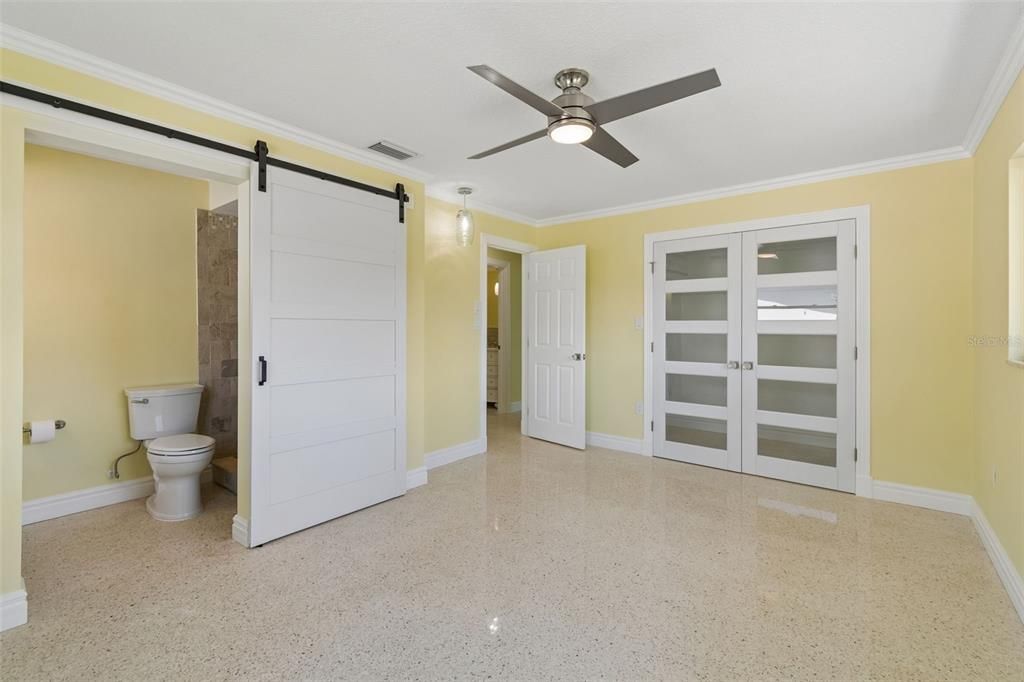En Venta: $565,000 (2 camas, 2 baños, 1176 Pies cuadrados)
