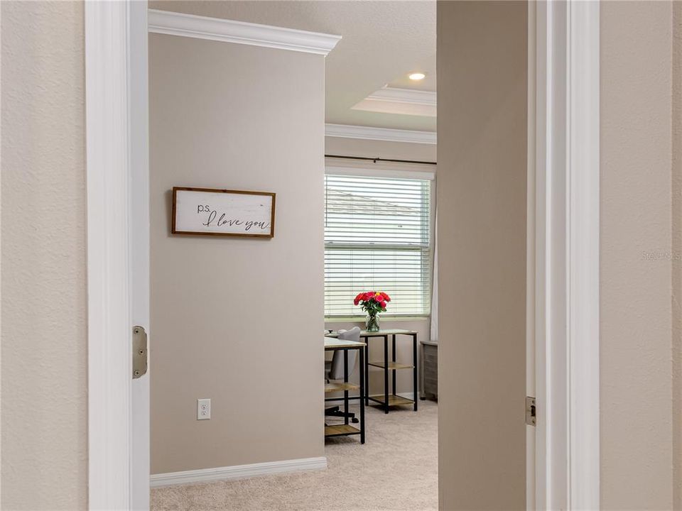 For Sale: $414,900 (4 beds, 3 baths, 2528 Square Feet)