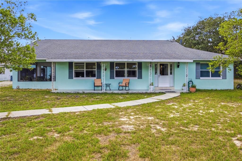For Sale: $500,000 (2 beds, 3 baths, 1596 Square Feet)