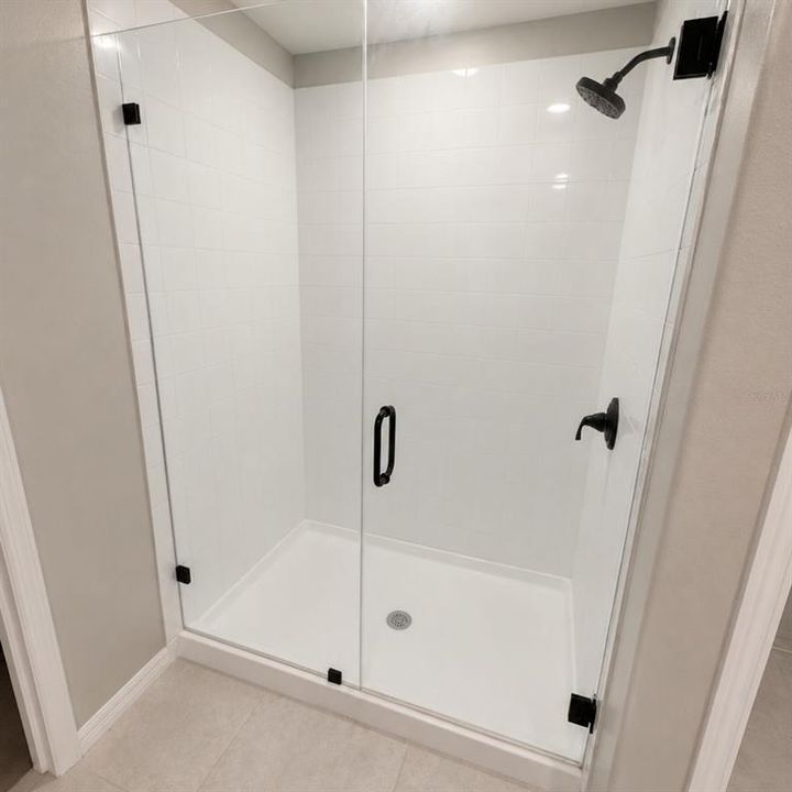 На продажу: $399,000 (4 спален, 2 ванн, 2635 Квадратных фут)