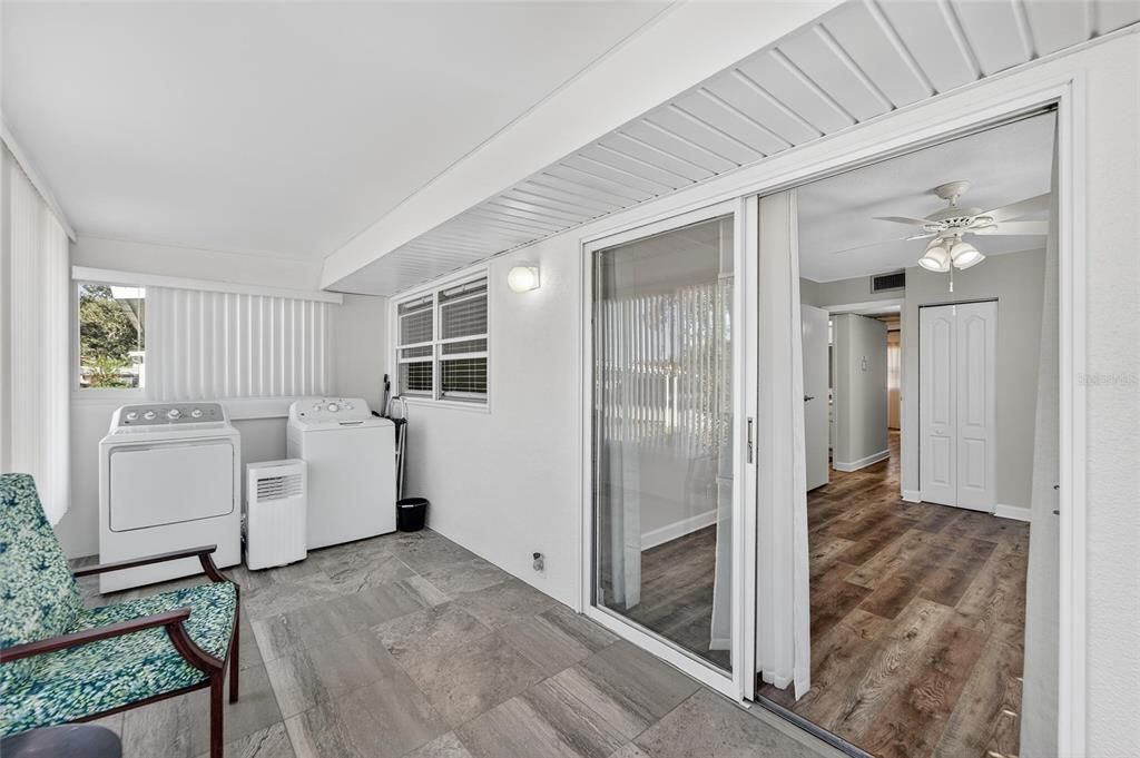 For Rent: $1,800 (2 beds, 2 baths, 1104 Square Feet)