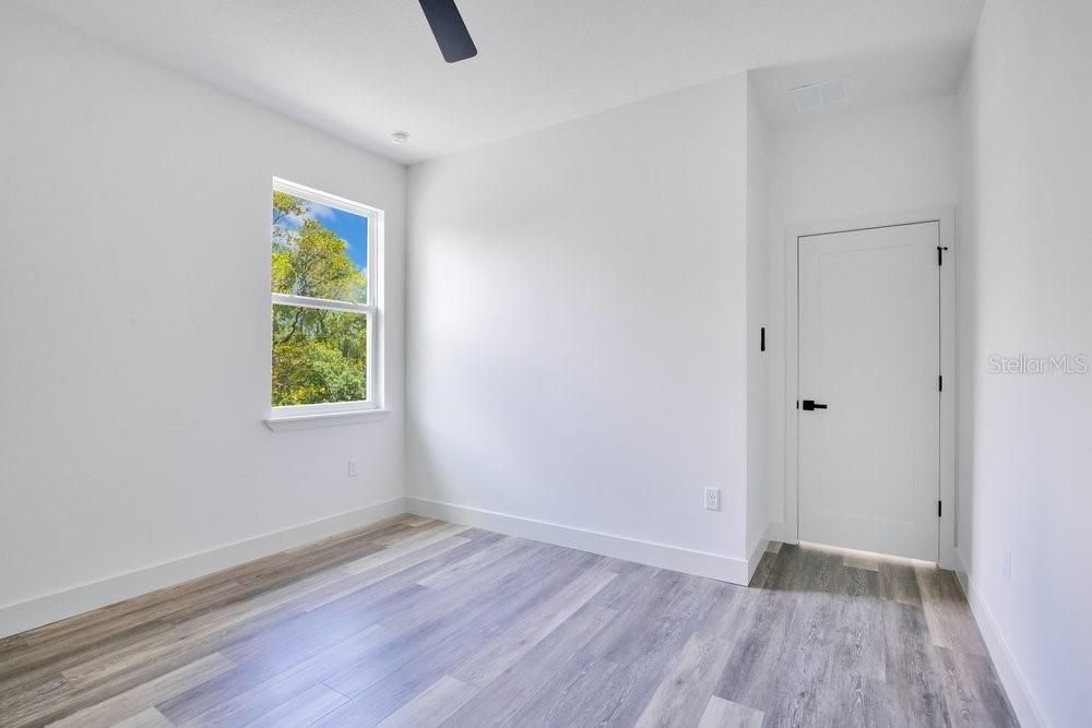 For Sale: $549,000 (4 beds, 3 baths, 2065 Square Feet)