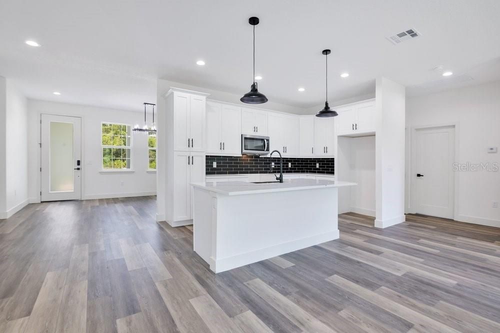 For Sale: $549,000 (4 beds, 3 baths, 2065 Square Feet)