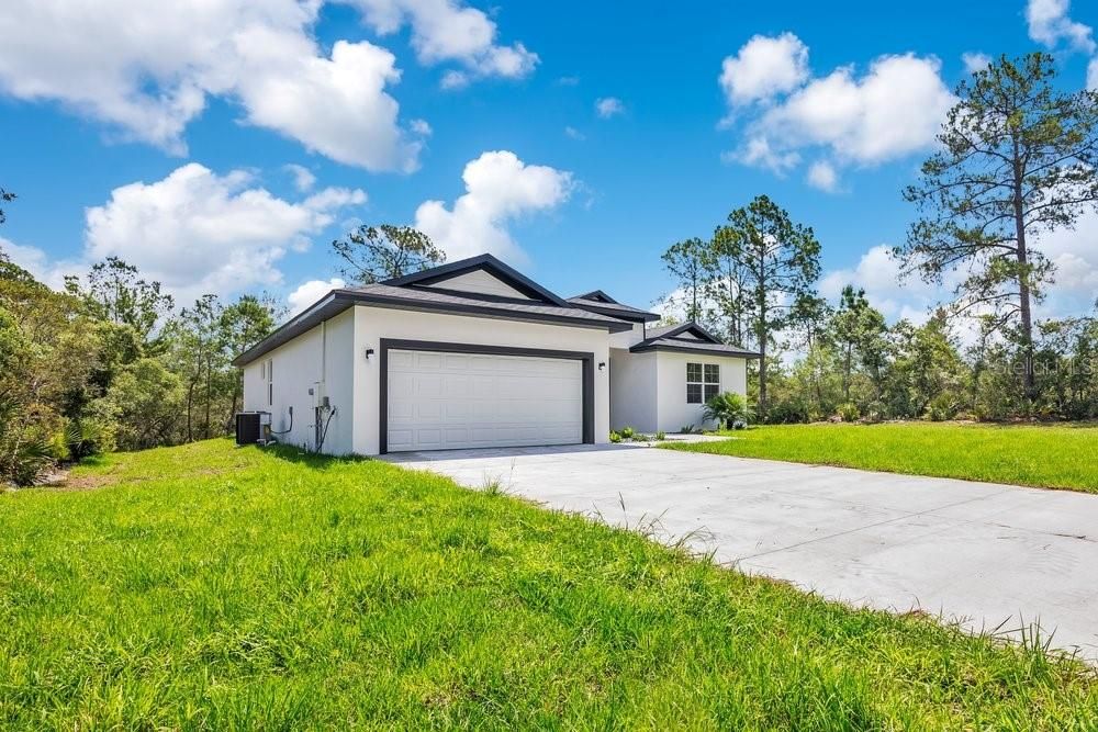 For Sale: $549,000 (4 beds, 3 baths, 2065 Square Feet)