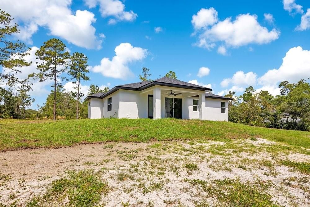 For Sale: $549,000 (4 beds, 3 baths, 2065 Square Feet)