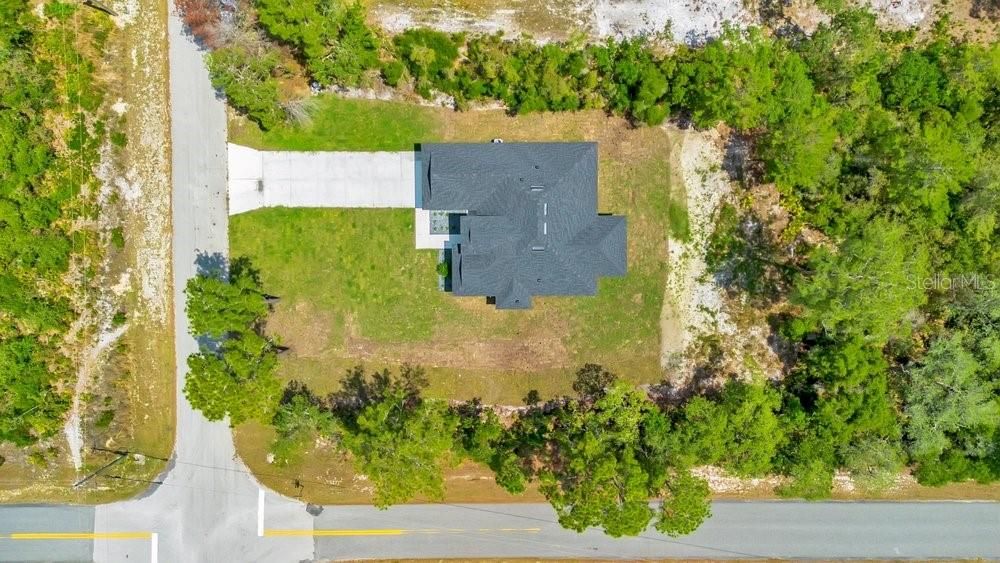 For Sale: $549,000 (4 beds, 3 baths, 2065 Square Feet)