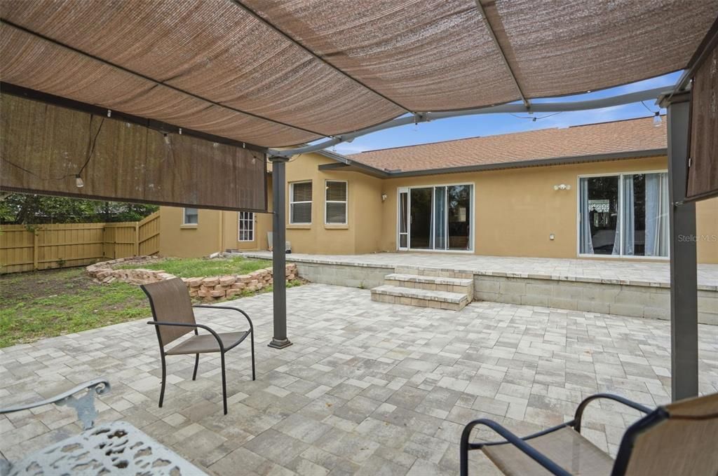 En Venta: $305,000 (3 camas, 2 baños, 1736 Pies cuadrados)